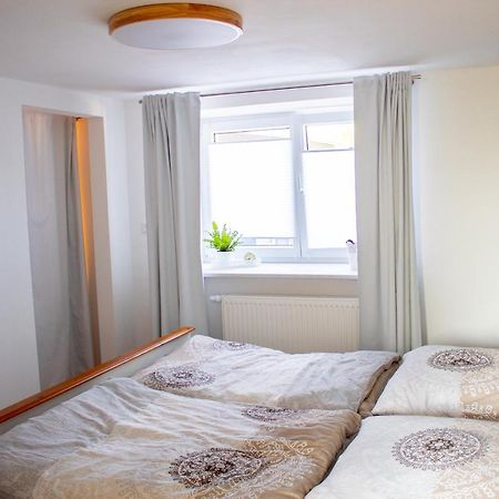Ferienwohnung Am Kugelbaum Lunzenau Eksteriør billede