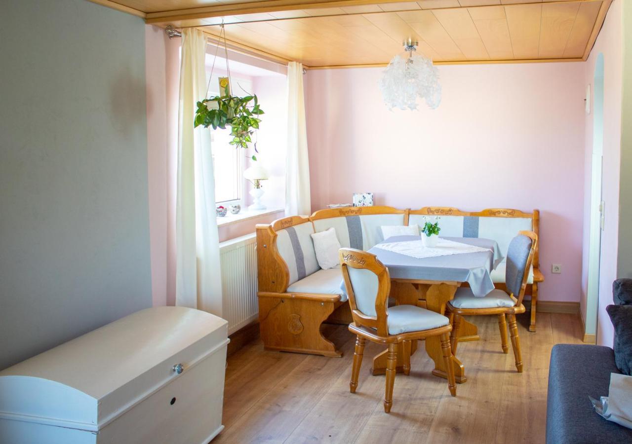 Ferienwohnung Am Kugelbaum Lunzenau Eksteriør billede