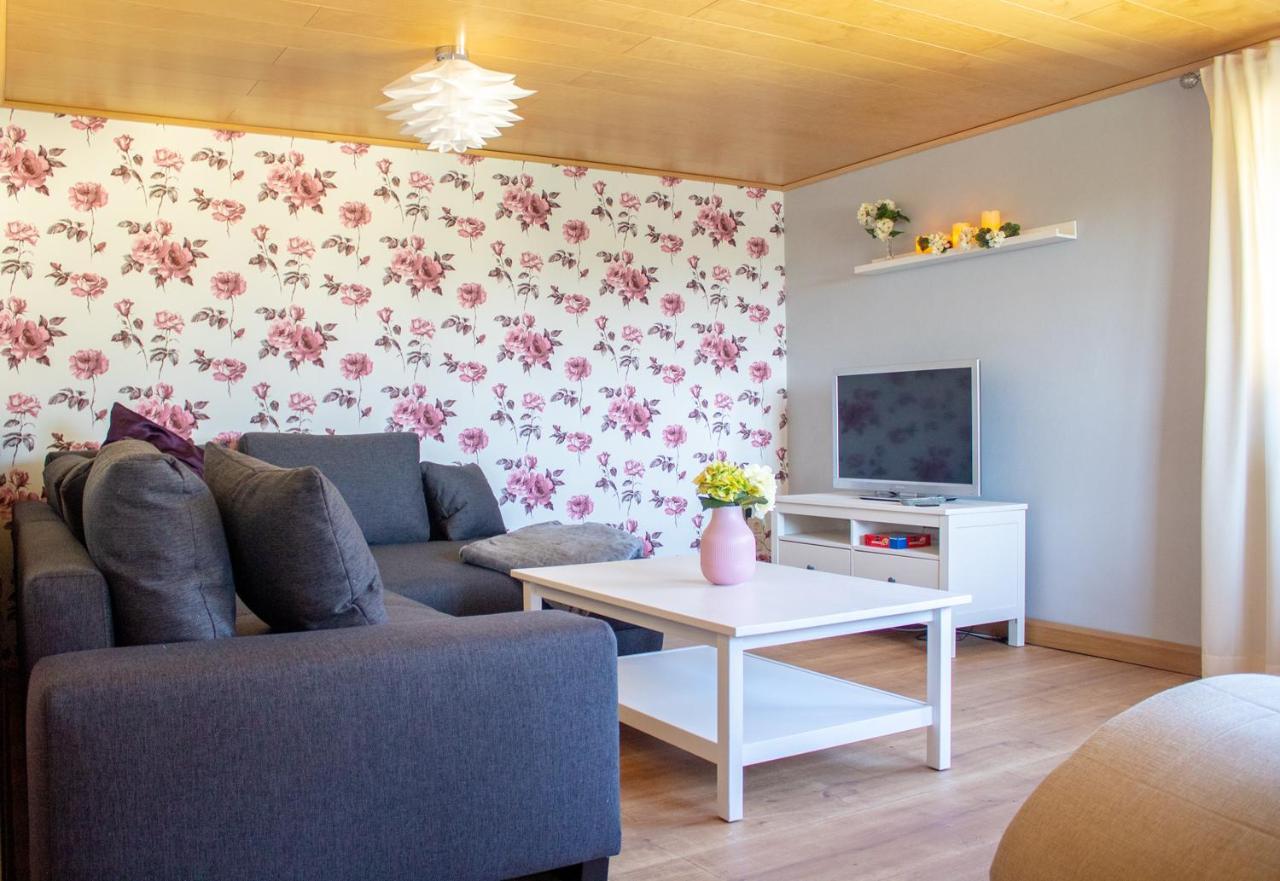 Ferienwohnung Am Kugelbaum Lunzenau Eksteriør billede